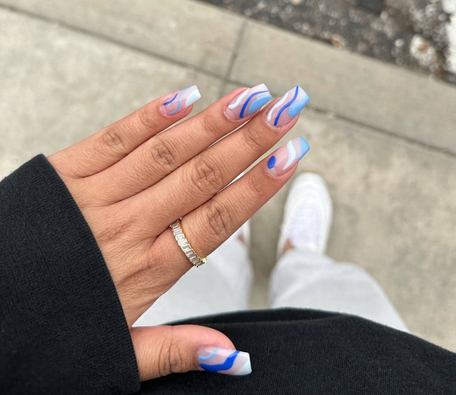 Love Nails — photo 3 of 4