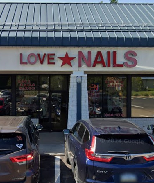 Love Nails — photo 1 of 4