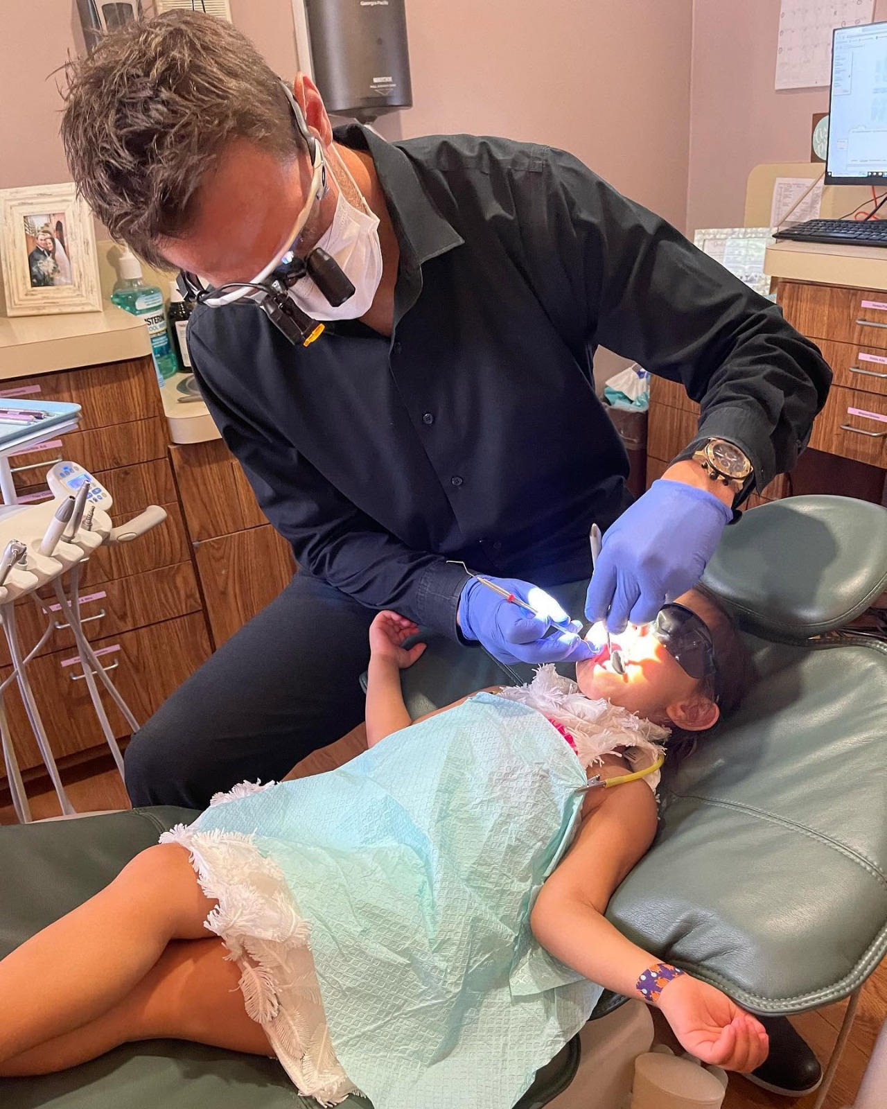 Signature Smiles — photo 1 of 5