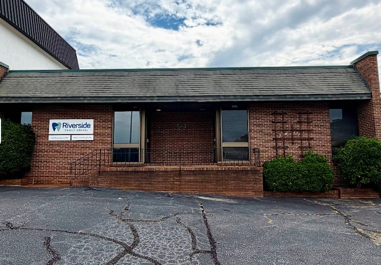 Riverside Family Dental — photo 1 of 3