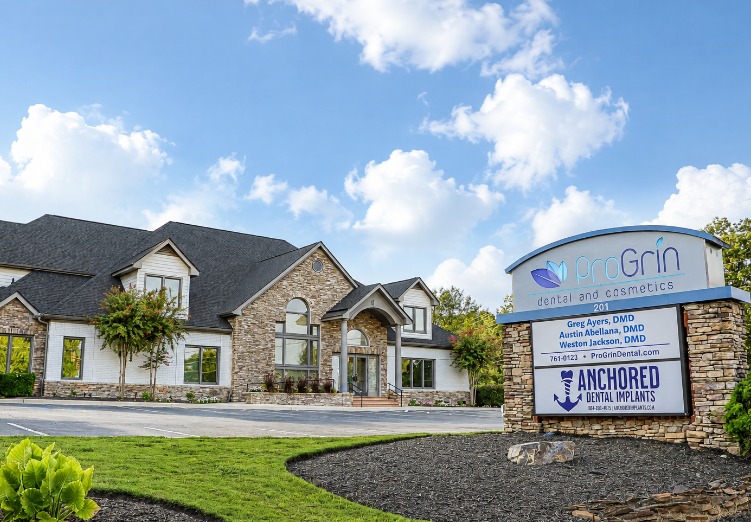 ProGrin Dental of Greenville — photo 1 of 4
