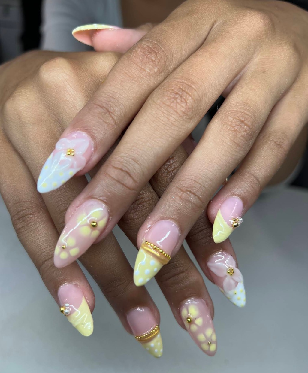 Lakeshore Nails and Spa — photo 3 of 5