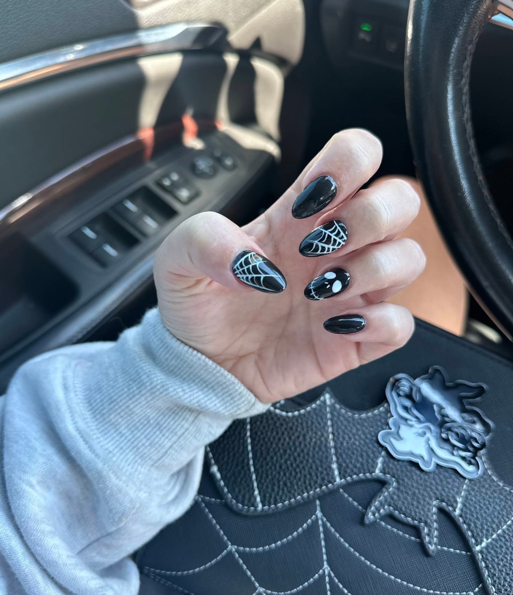 Nails of Grace Spa — photo 2 of 3
