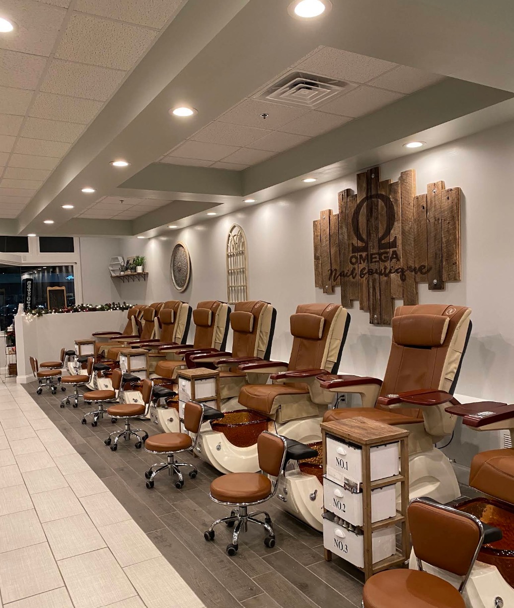 Omega Nail Boutique — photo 1 of 4