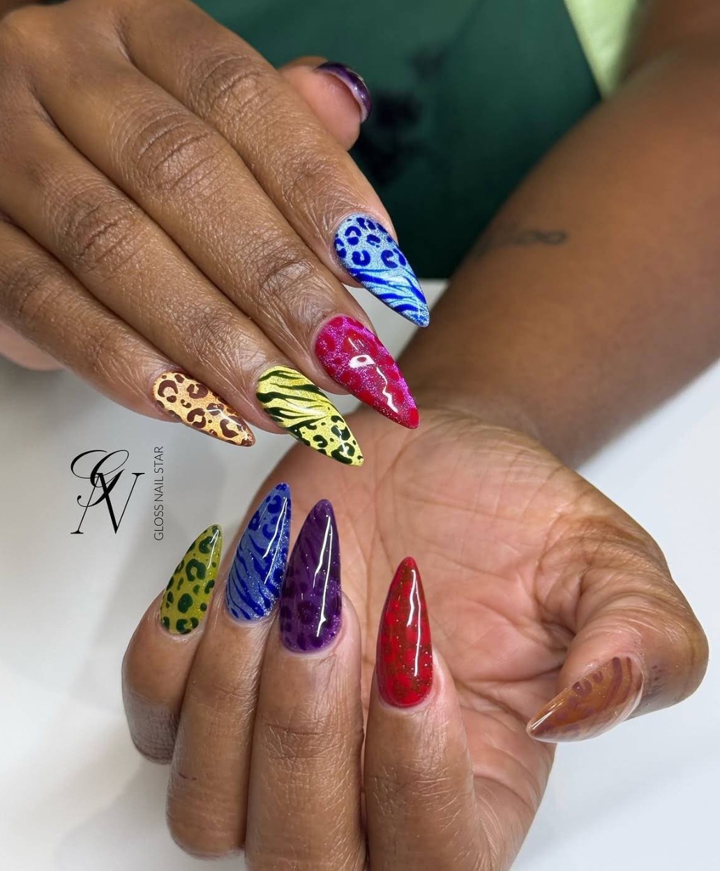 Gloss Nail Stars — photo 3 of 5