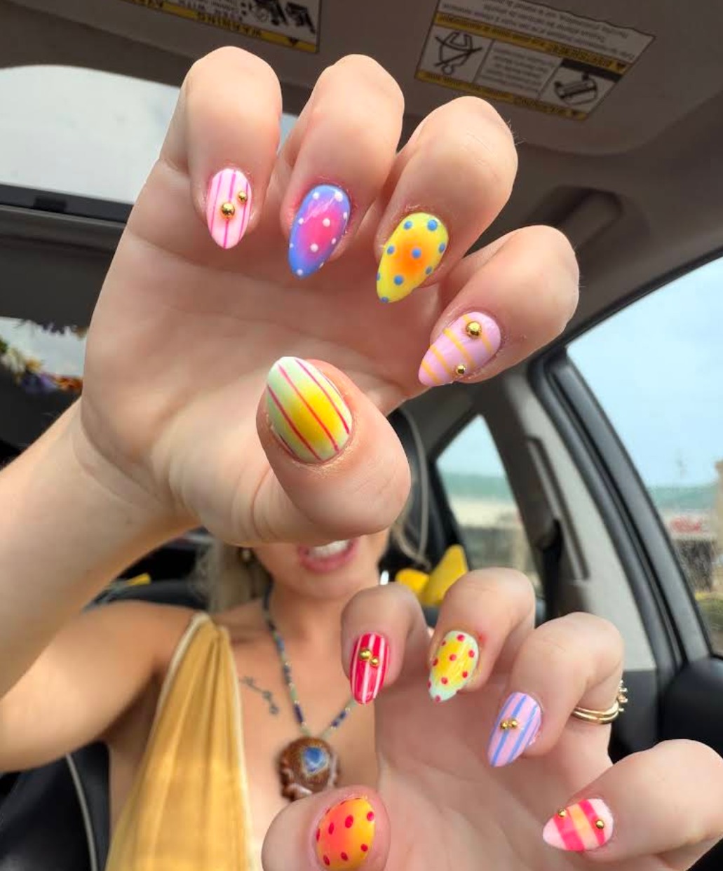 Daisy Nails — photo 3 of 5