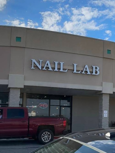 Nail Lab + Bar — photo 2 of 5