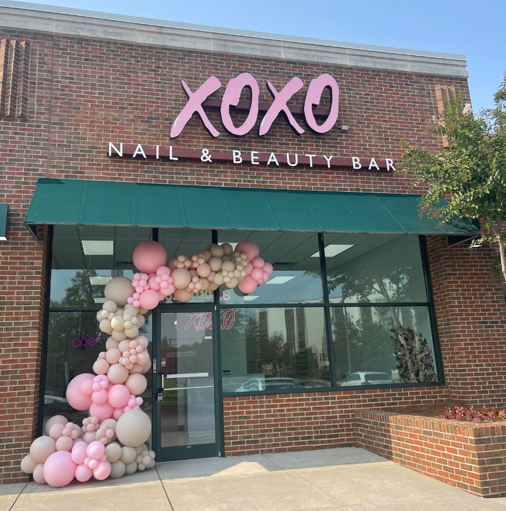 XOXO Nail and Beauty Bar — photo 1 of 5