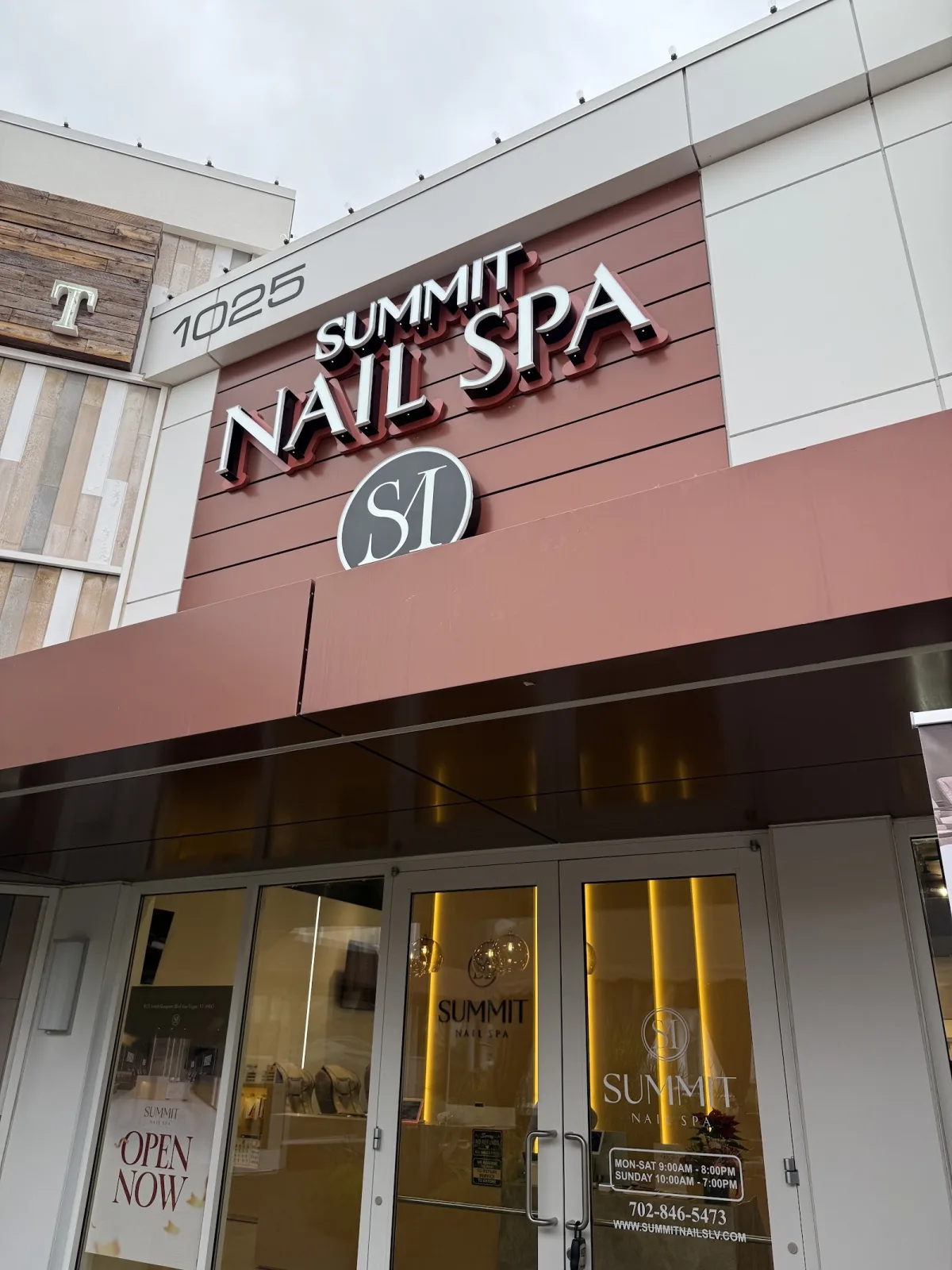 Summit Nails Spa — photo 2 of 2