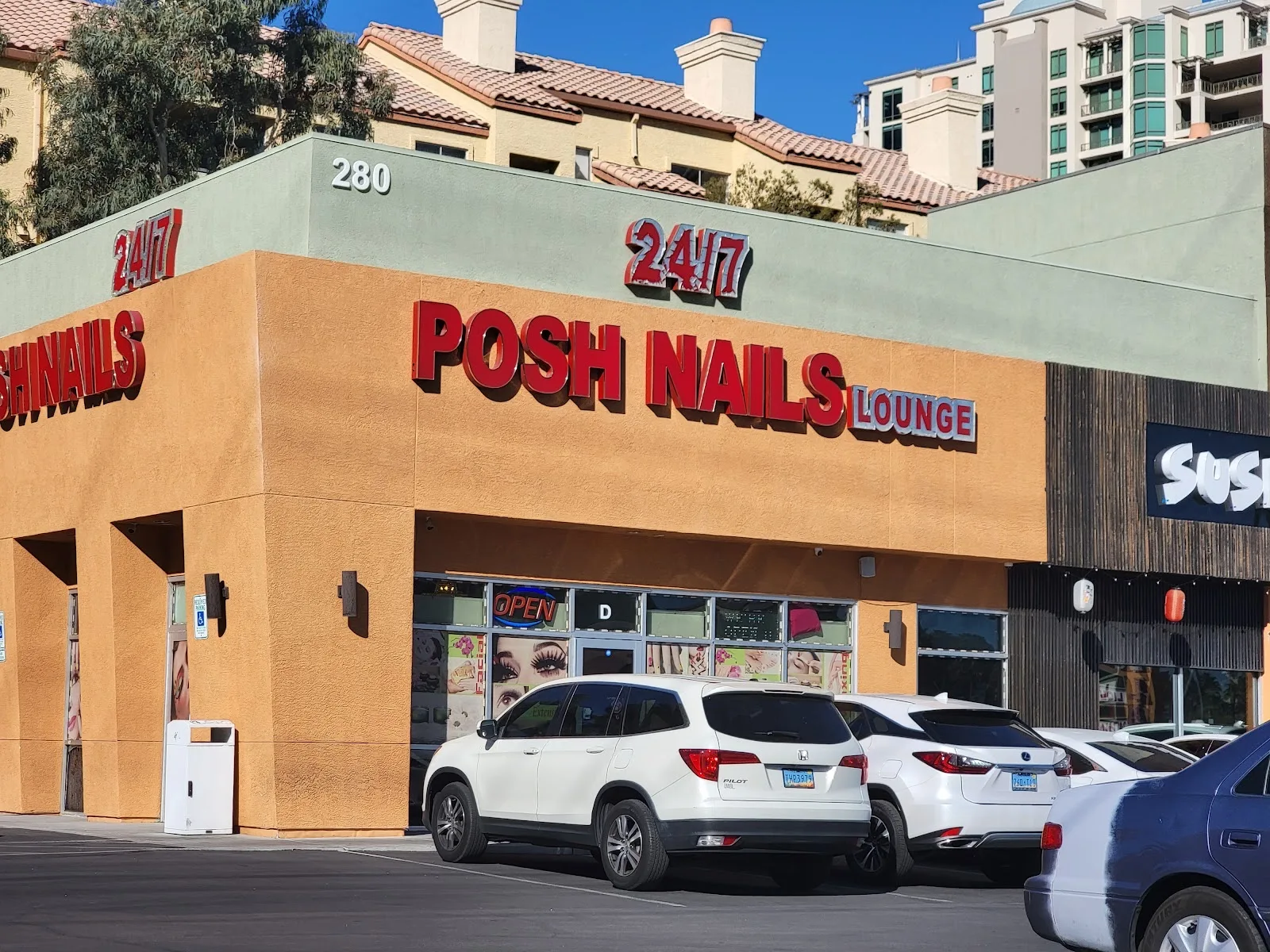 24/7 Posh Nails Lounge — photo 1 of 2