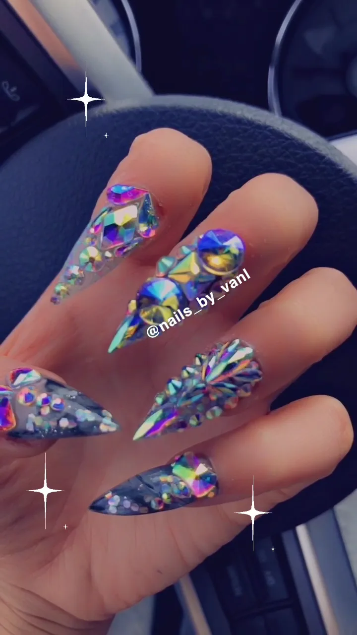 24/7 Posh Nails Lounge — photo 2 of 2