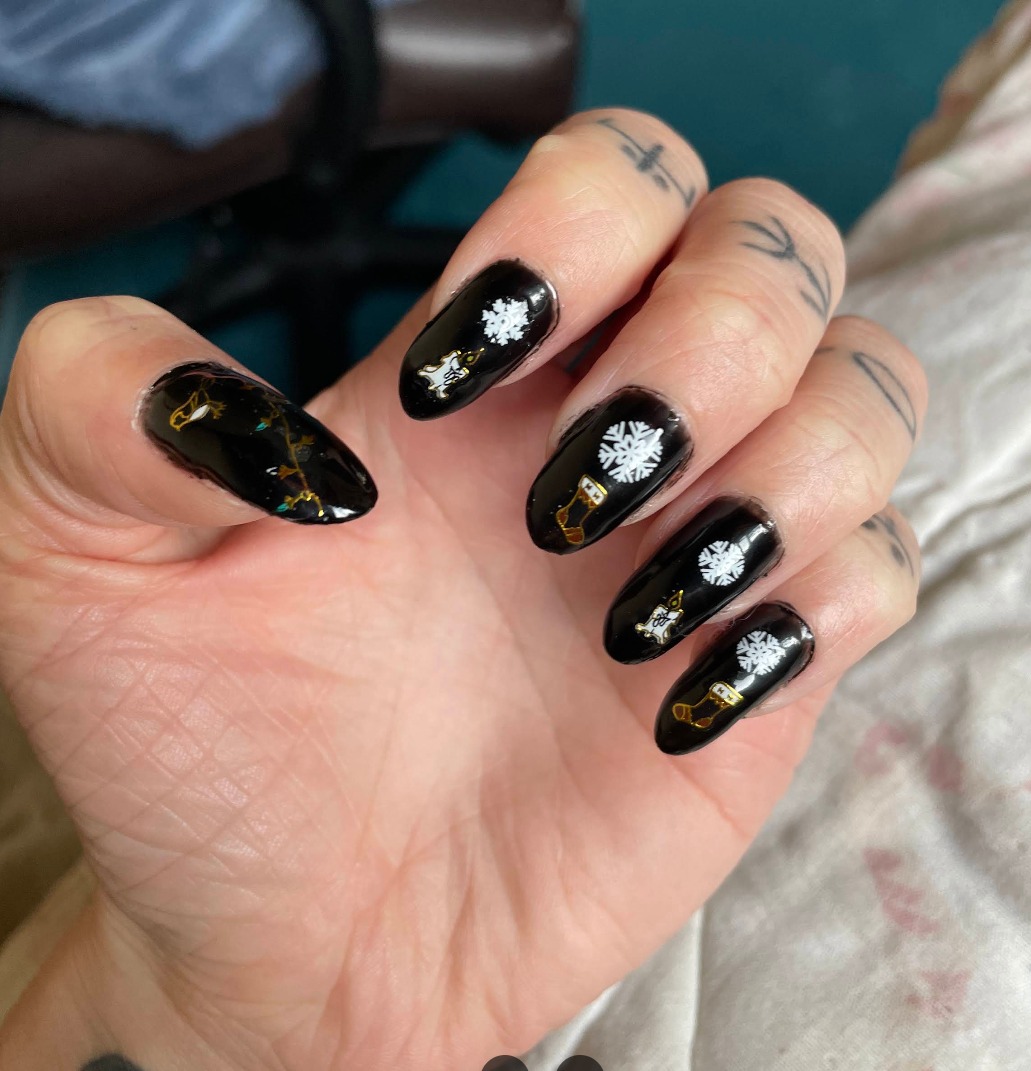 Fashion Nails — photo 2 of 3